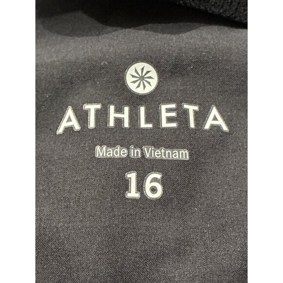 Elegant Black Maxi Dress - Picture 9 of 10